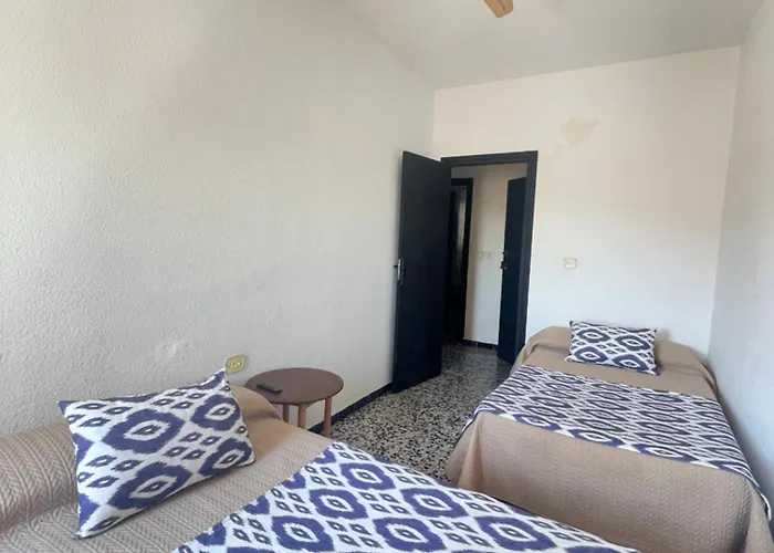 Amplio Apartamento Junto Al Mar