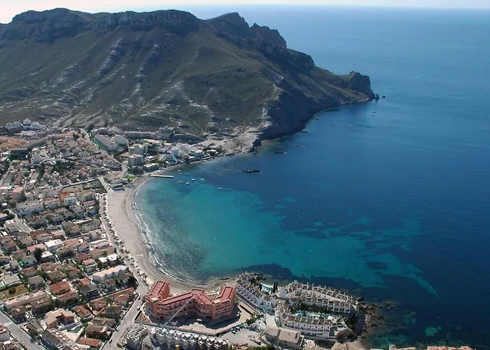Amplio Apartamento Junto Al Mar